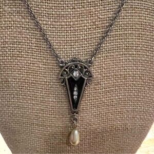 1928 Brand Necklace
